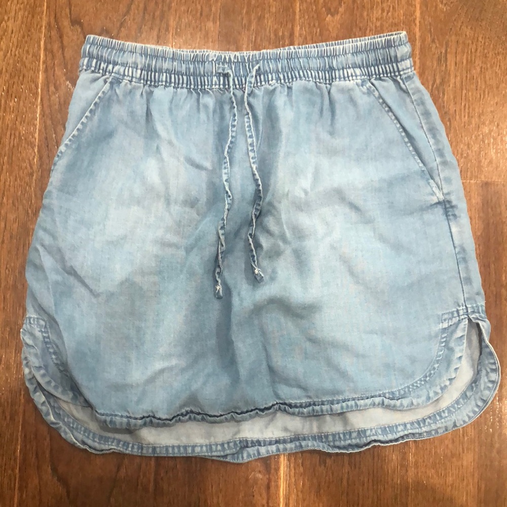 Blue skirt size xs.